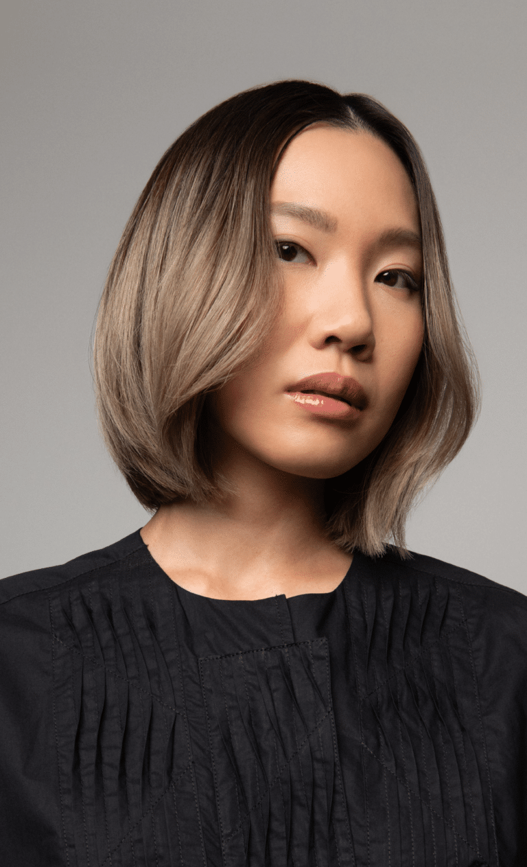 banner-for-lookbook-griffintown-collection-greige-bob-asian-model-huesee-hair-brand-grey-background-myleneb-fashion-designer-mobile-banner